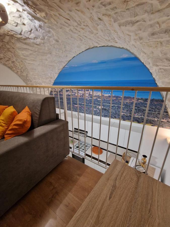 Вилла Casa Scheledd Чистернино Экстерьер фото